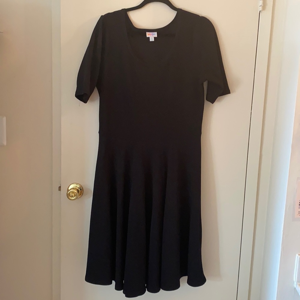 Black Lularoe Nicole- 2XL